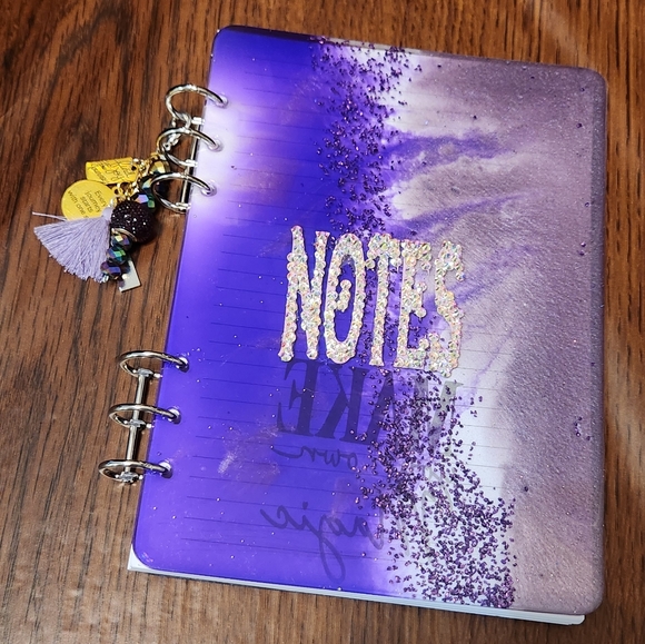 Notebook - Picture 2 of 3